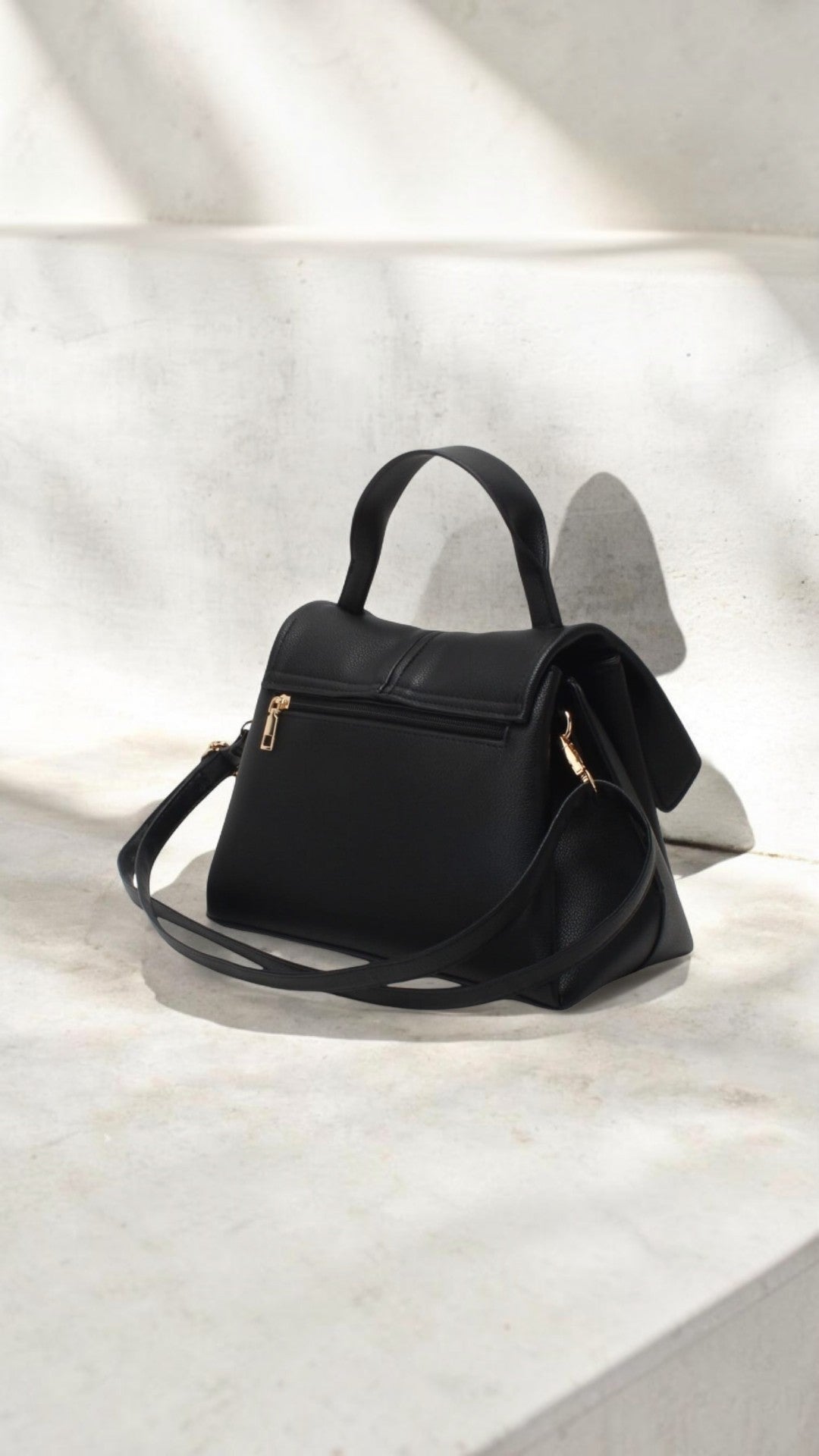 Sac à Main Femme Élégant avec Bandoulière – Camel & Noir