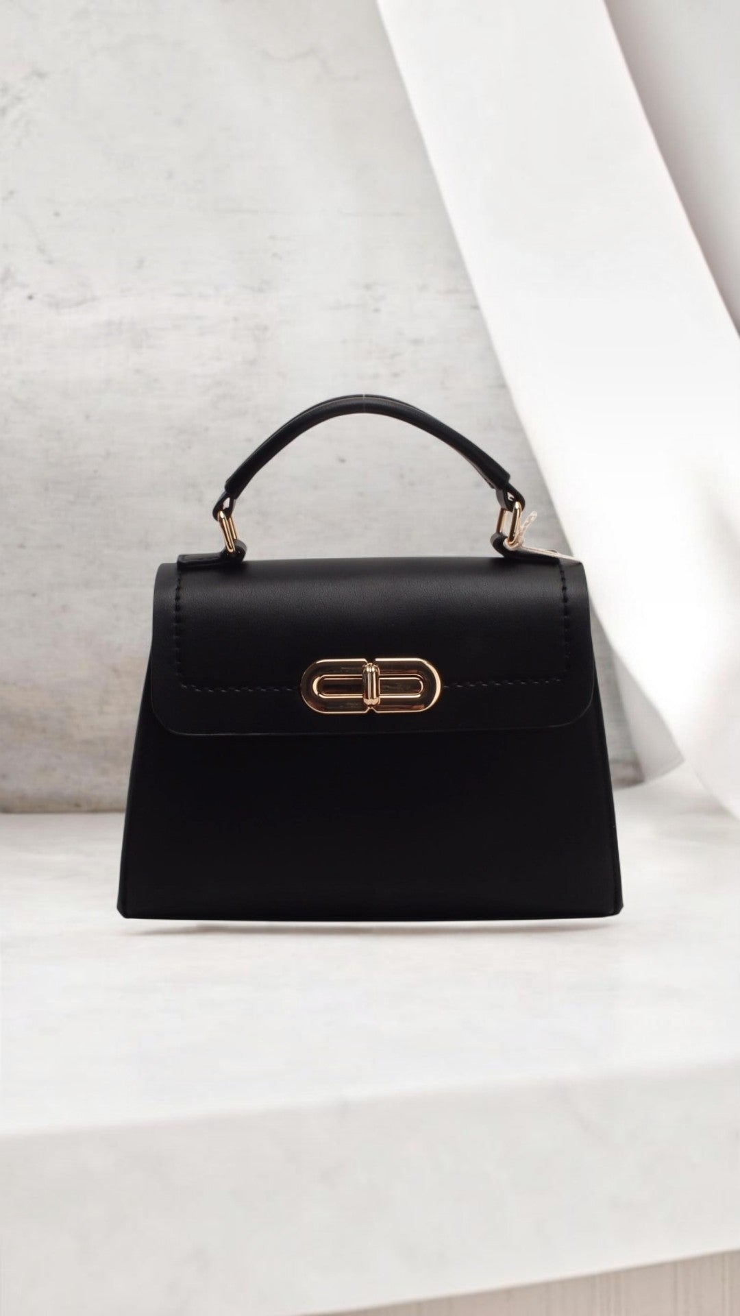 Sac à Main Femme Élégant avec Poignée – Camel, Noir & Beige