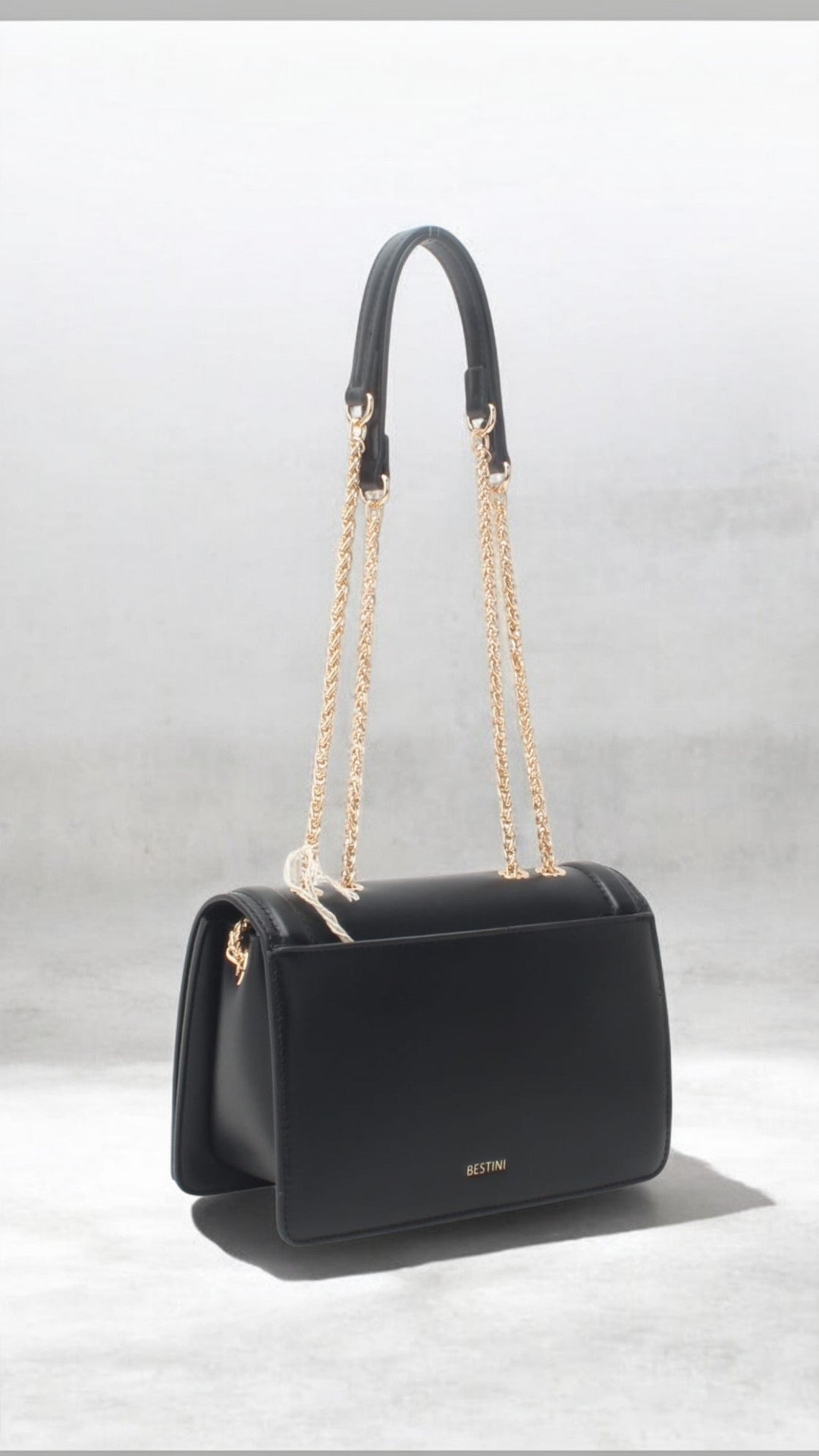 Sac à Bandoulière Femme Élégant avec Chaîne – Bleu & Noir
