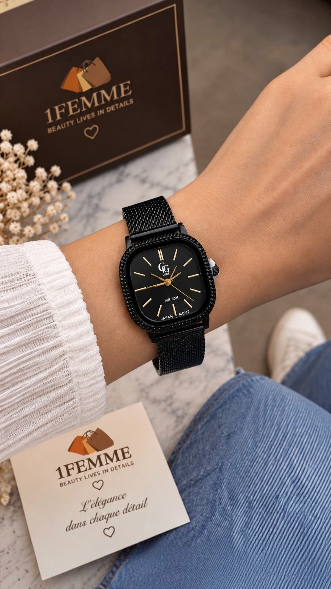 Montre Femme GG LUXE Noire Carrée en Acier Inoxydable – Détails Dorés ✨